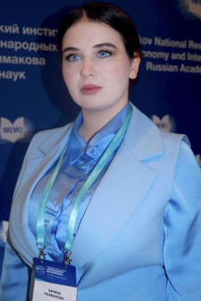 Зарина Назировна Рахманова